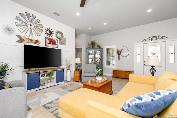 Spring Branch, TX 78070,2903 Contour Dr