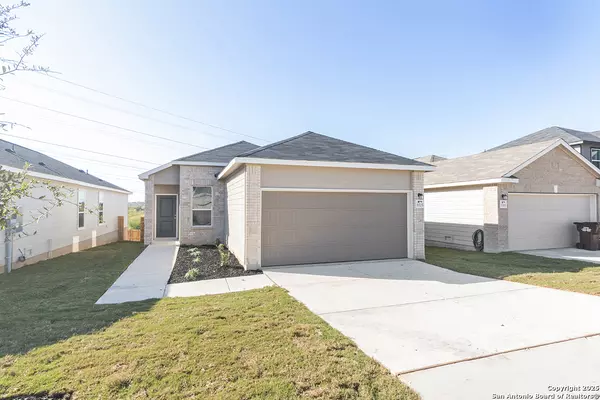 5515 FOPPIANO LOOP, San Antonio, TX 78109