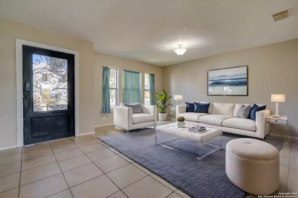 San Antonio, TX 78247,3526 MISTIC GRV