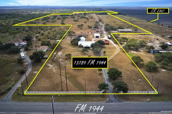 13789 FM 1944, Odem, TX 78370