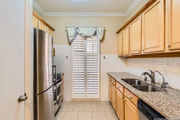 San Antonio, TX 78209,7711 Broadway UNIT 16B