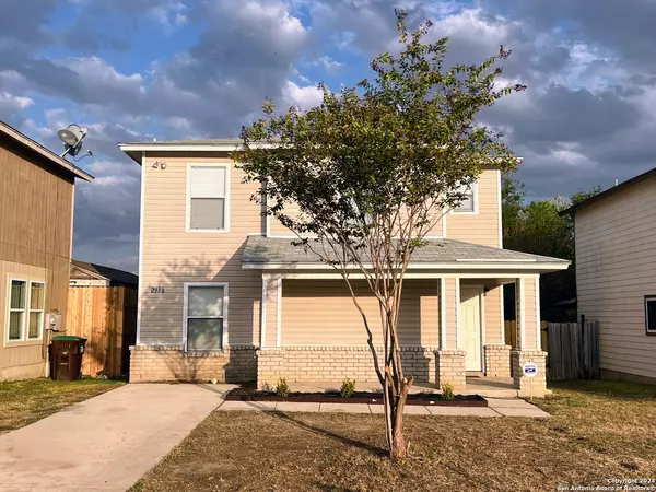 2938 BUTTERFLY PALM, San Antonio, TX 78245-2858