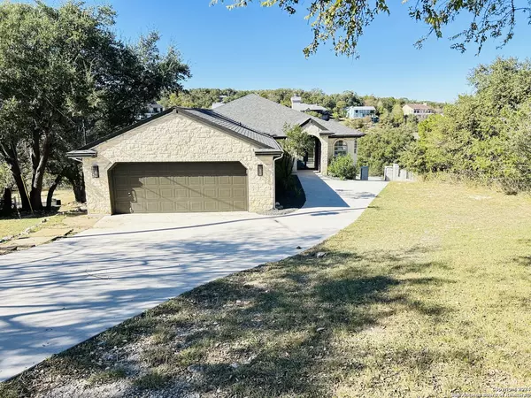 San Antonio, TX 78133,321 Village View