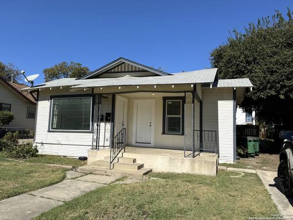 211 PRESTON, San Antonio, TX 78210-2367