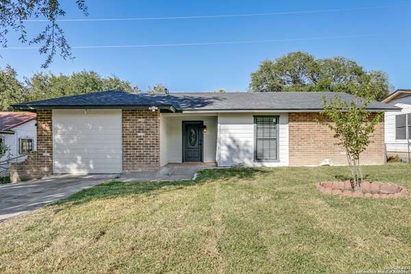 5223 Hemphill Dr, San Antonio, TX 78228-3635