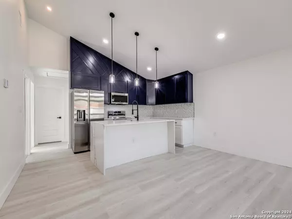 San Antonio, TX 78214-1248,214 THEO AVE