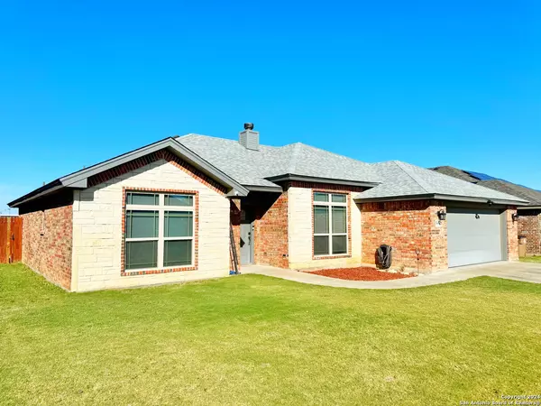 5806 Willeke Dr, San Angelo, TX 76904