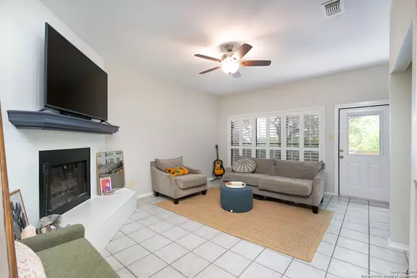 San Antonio, TX 78216-7911,829 BITTERS RD UNIT 801