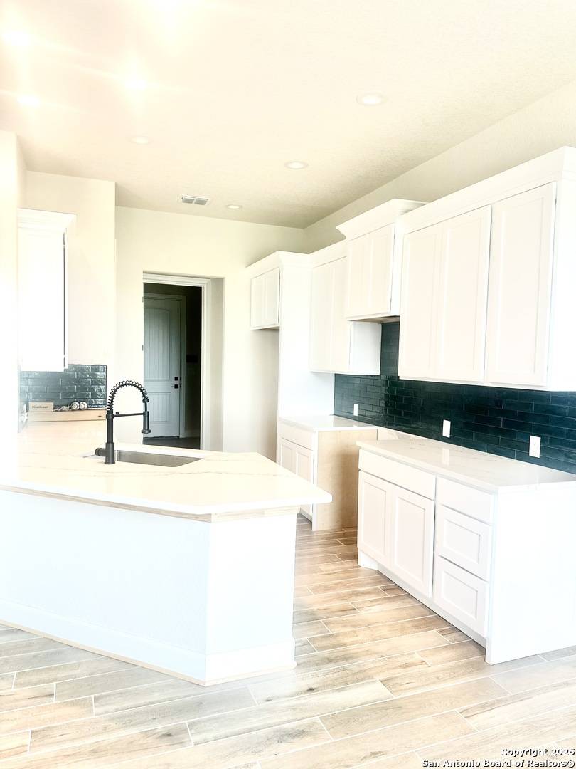La Vernia, TX 78121,181 Pine Valley Dr