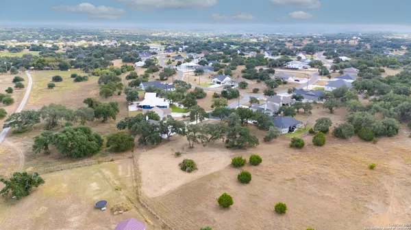 Blanco, TX 78606,141 Lon Price