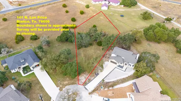 141 Lon Price, Blanco, TX 78606