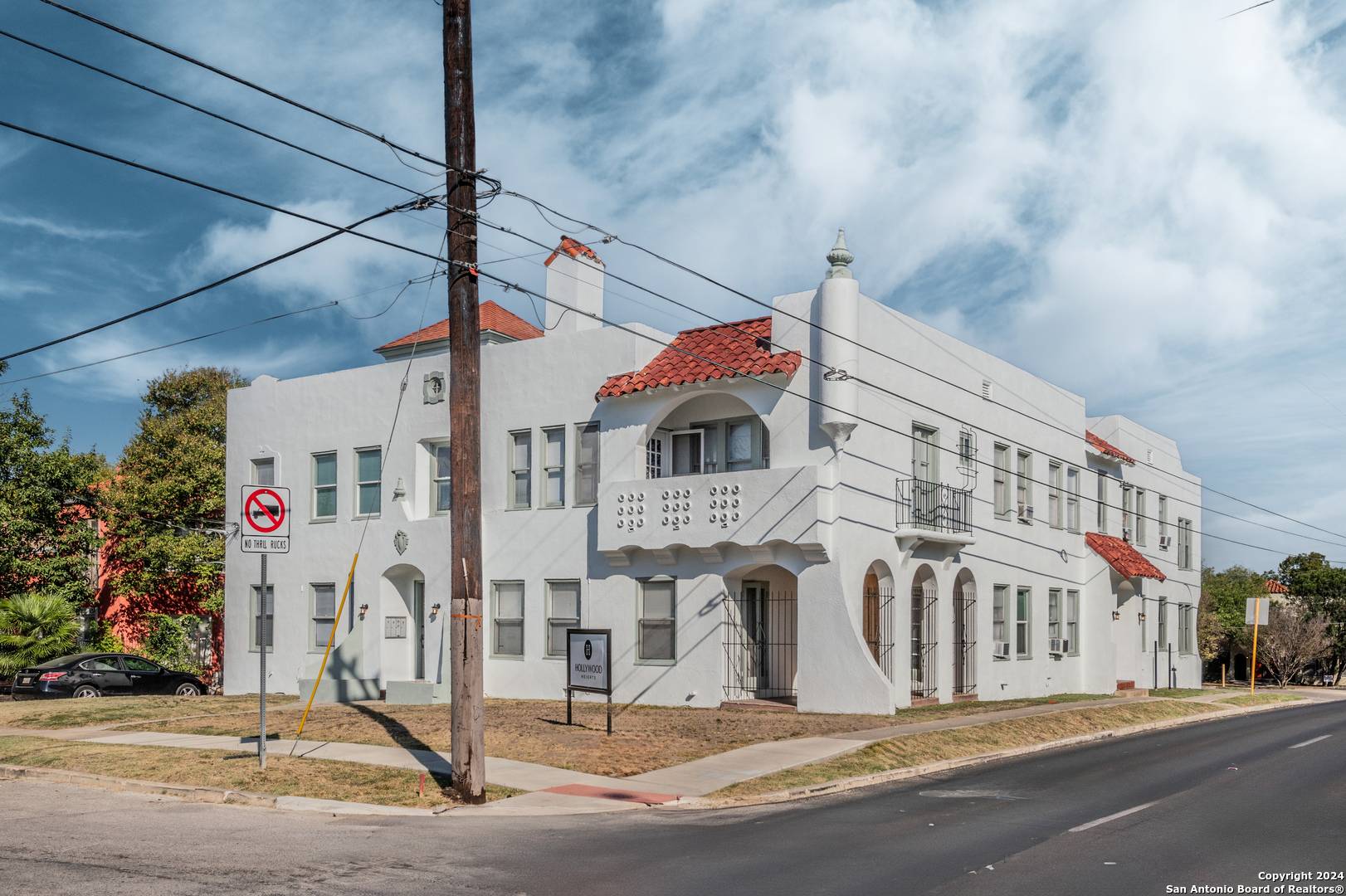 San Antonio, TX 78212-2296,403 HOLLYWOOD AVE