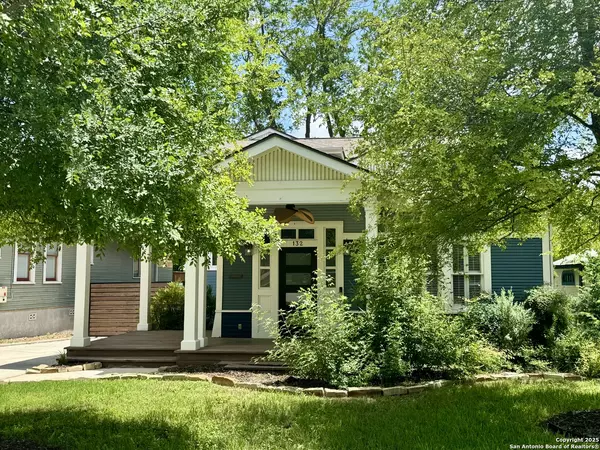 132 ARGO AVE, Alamo Heights, TX 78209-5154