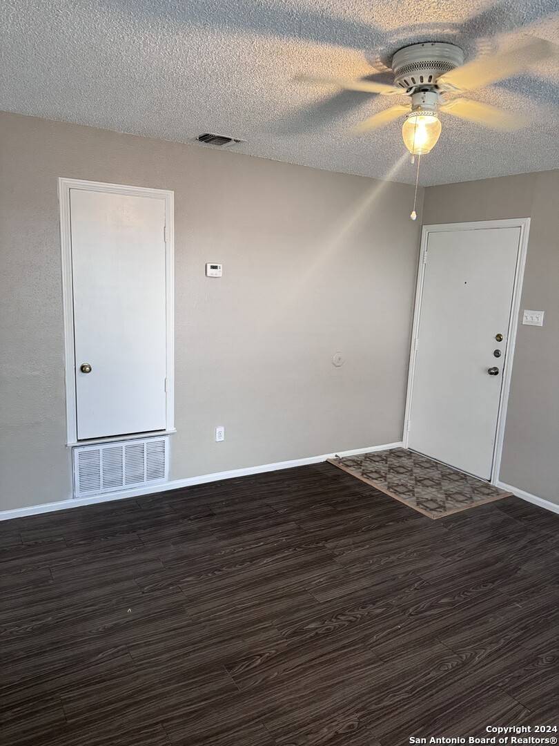 San Antonio, TX 78213-1427,2018 ANCHOR DR UNIT F
