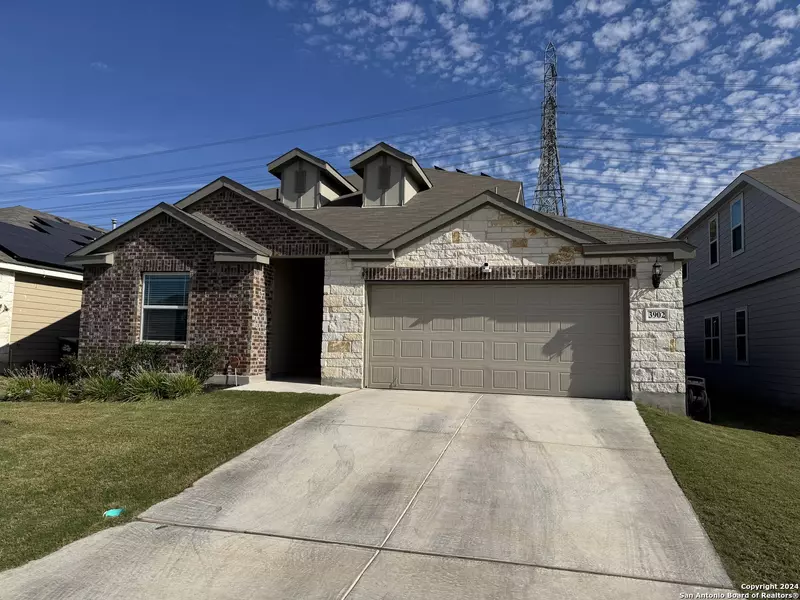 3902 GLENLOCH WAY, Converse, TX 78109-3862