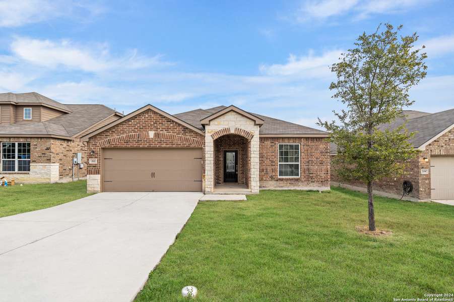 212 PRIMROSE WAY, New Braunfels, TX 78132-5178