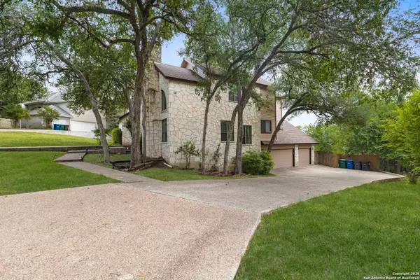 San Antonio, TX 78216-6301,206 BLUFF HOLW
