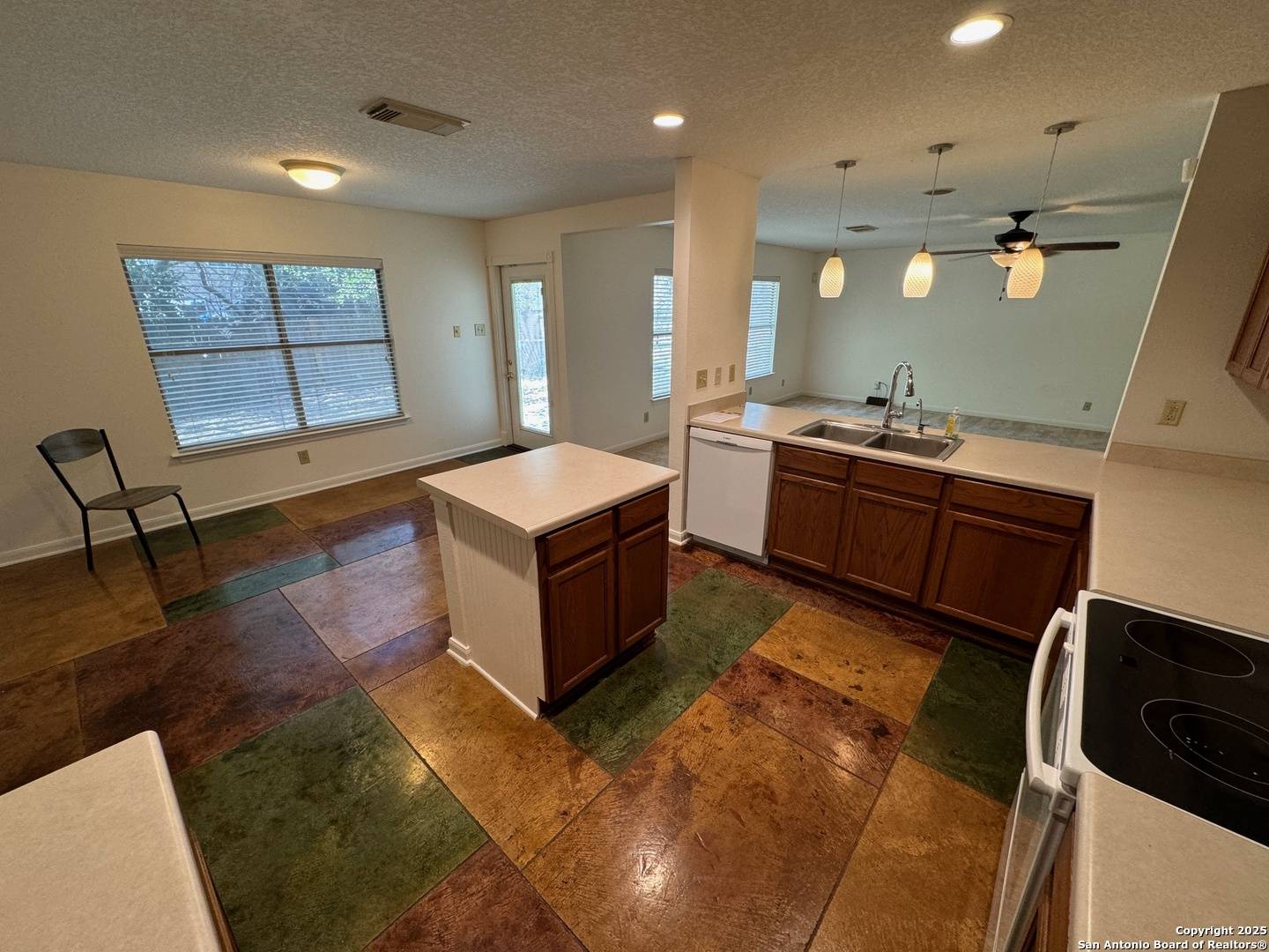 San Antonio, TX 78247-5598,4819 GALEWOOD AVE