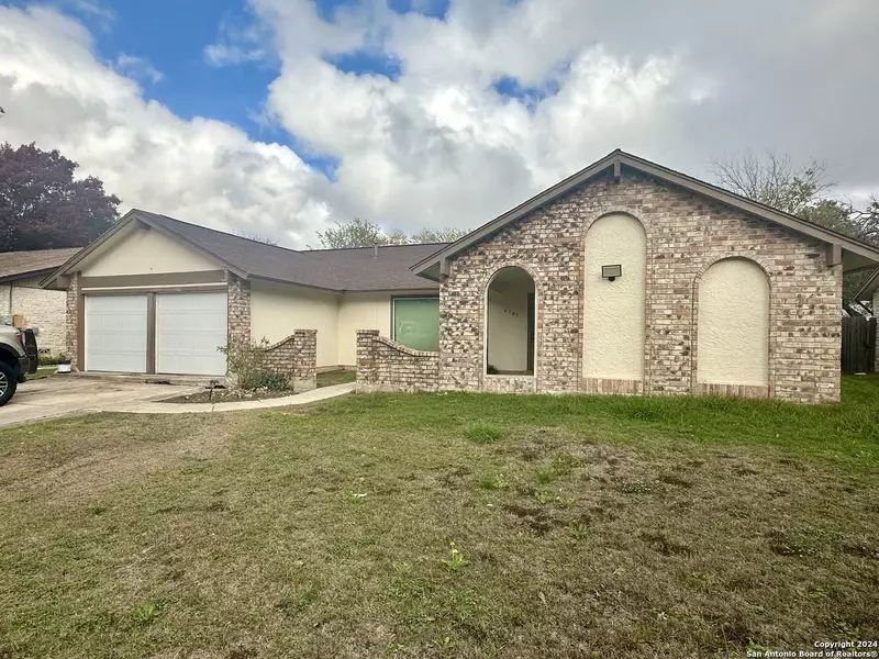 6707 LAKE CLIFF ST, San Antonio, TX 78244-1663