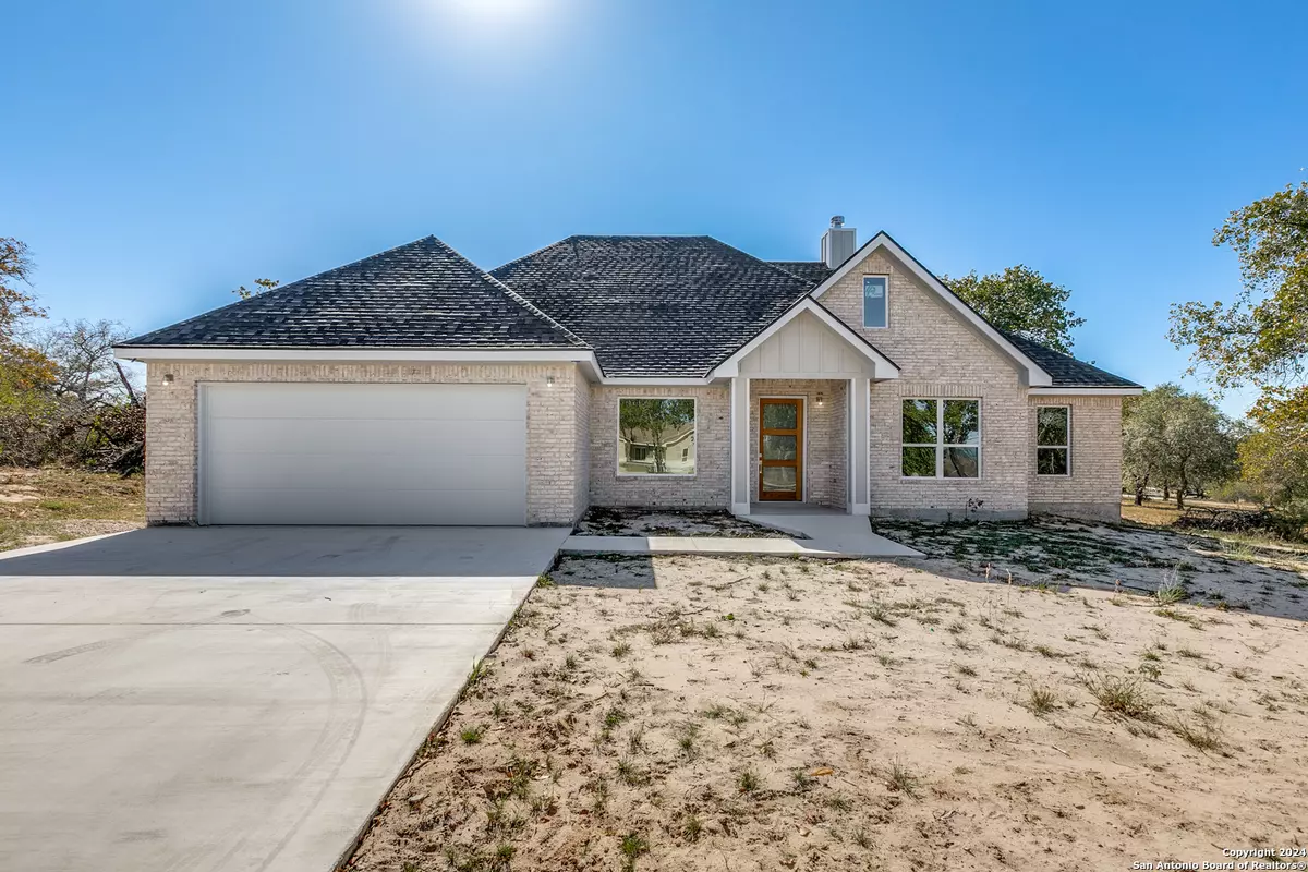 Poteet, TX 78065,70 nine patch