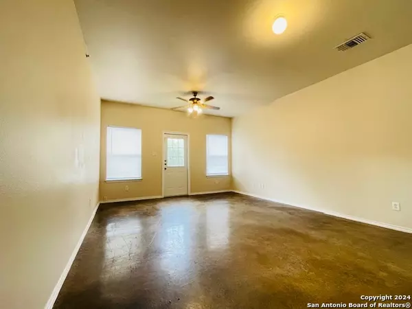 Universal City, TX 78148-4683,10607 Mathom Landing UNIT UNIT