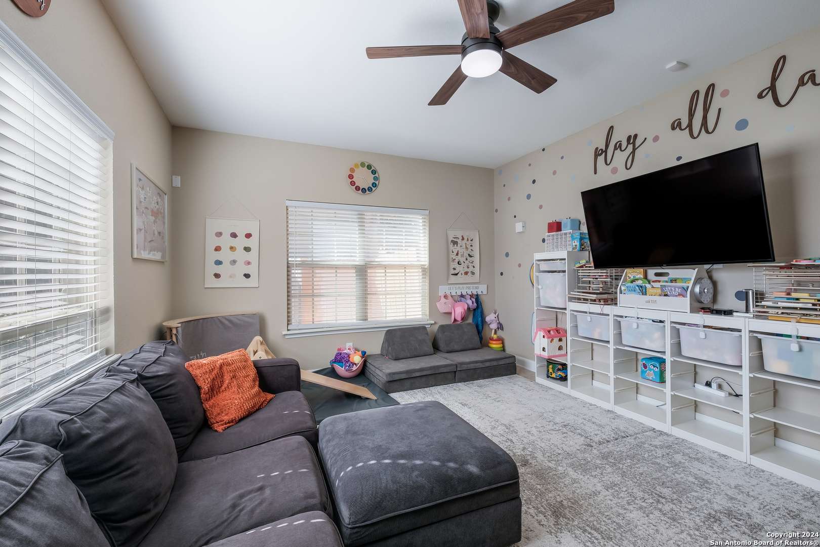 San Antonio, TX 78240-3597,7343 ELIZABETH WAY