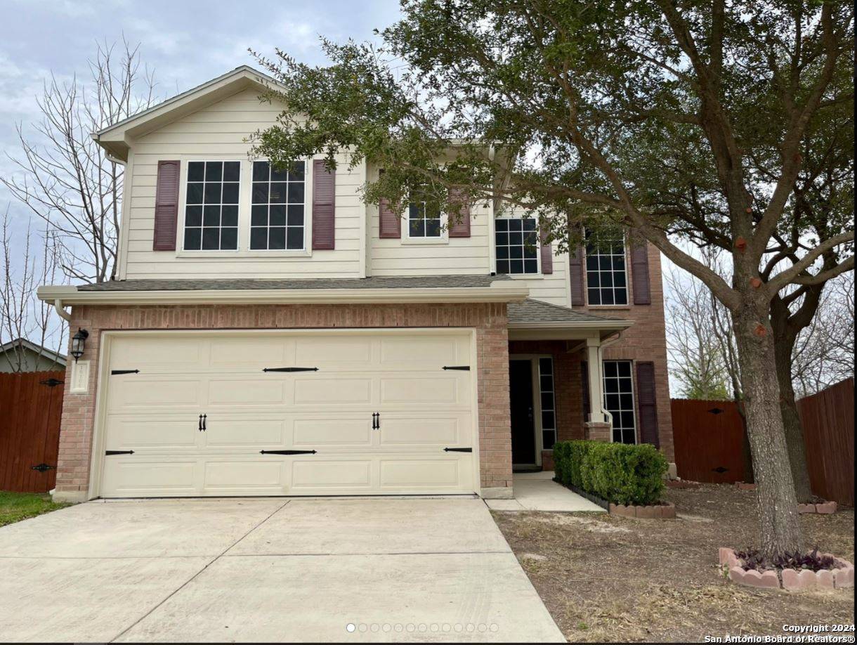 10106 Roseangel Ln, Helotes, TX 78023