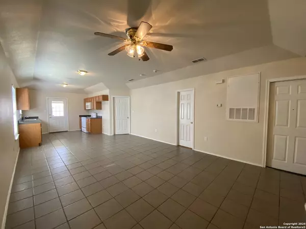 New Braunfels, TX 78130-3489,239 ROSALIE DR UNIT A