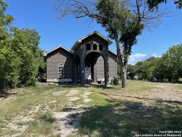 805 DELGADO ST, San Antonio, TX 78207-1602