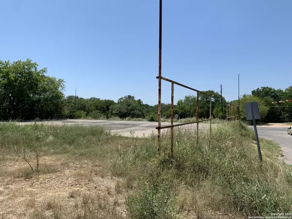 Natalia, TX 78059,00 Hwy 132