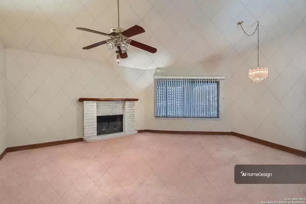 San Antonio, TX 78230-1340,11520 HUEBNER RD UNIT 203