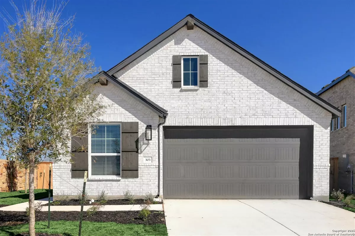 New Braunfels, TX 78130,303 Balaton Lake