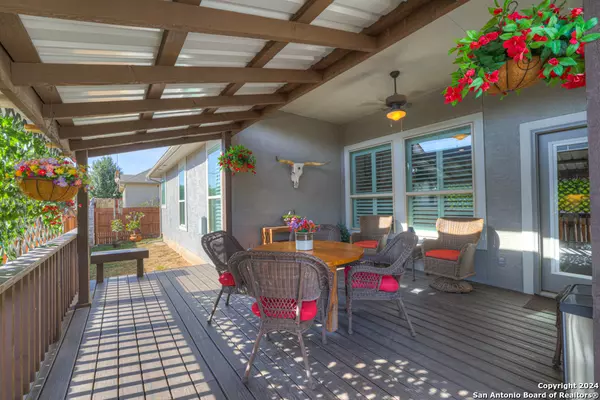 New Braunfels, TX 78130-4497,2244 PECAN TREE