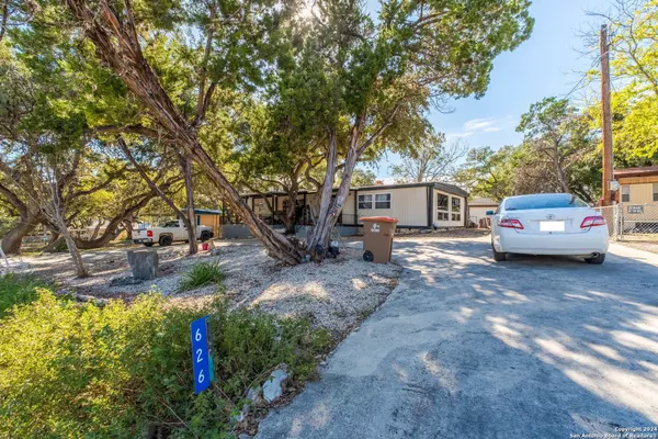 Canyon Lake, TX 78133,626 Flintstone Dr
