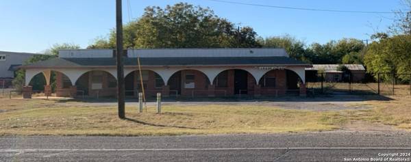 2699 BI 35E, Pearsall, TX 78061