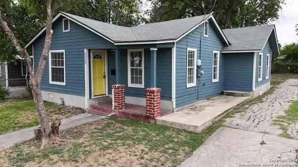 3323 LAUREL, San Antonio, TX 78228-6360