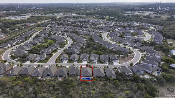 New Braunfels, TX 78132-4016,1060 CARRIAGE LOOP