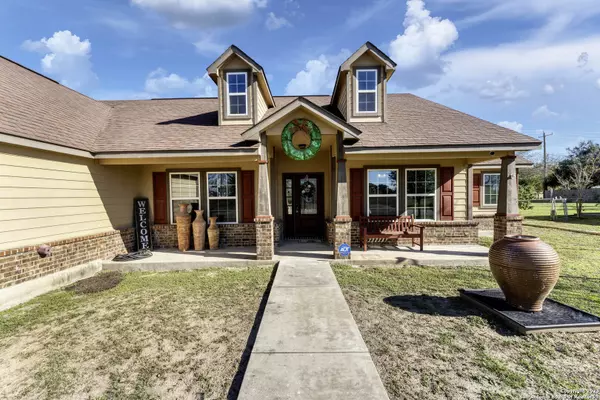 Kenedy, TX 78119,703 S 9TH 9th