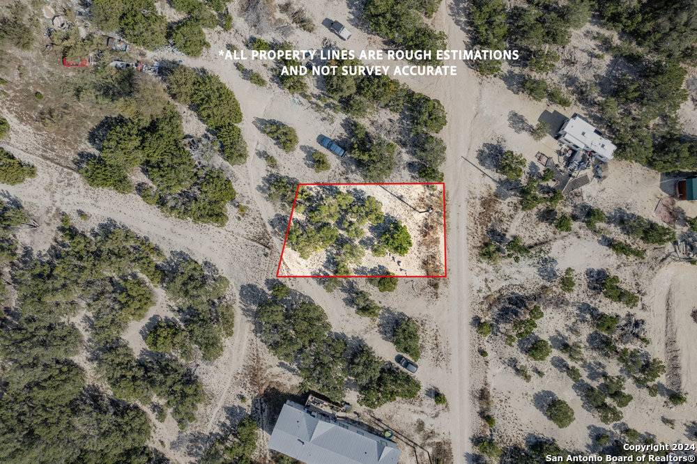 0 Hilltop Rd, Bandera, TX 78003