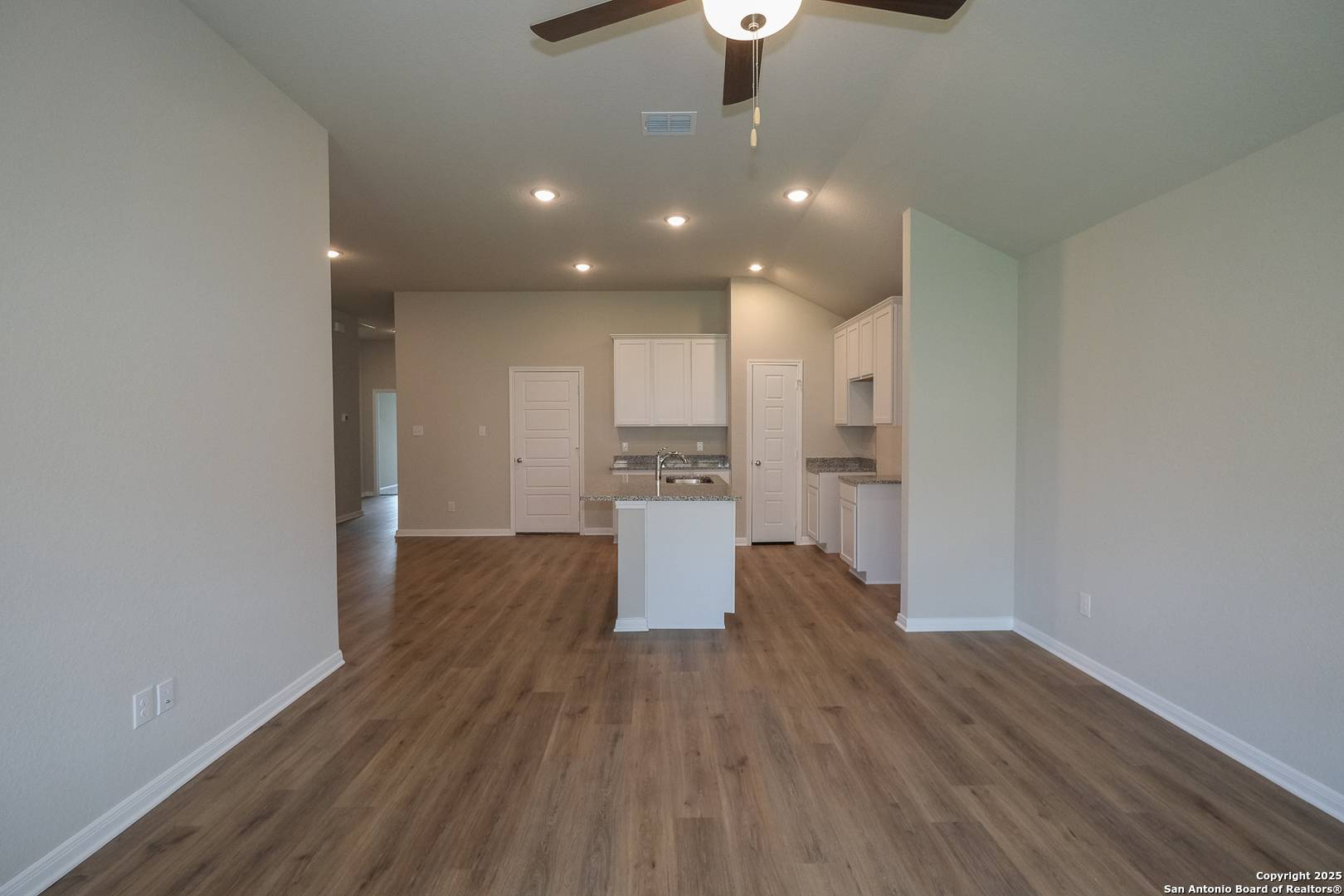 San Antonio, TX 78245,15411 Salmon Spring