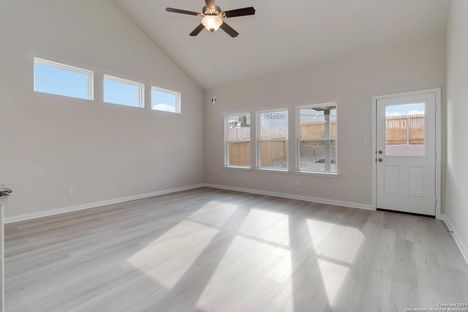 San Antonio, TX 78253,142 Ashley Loop