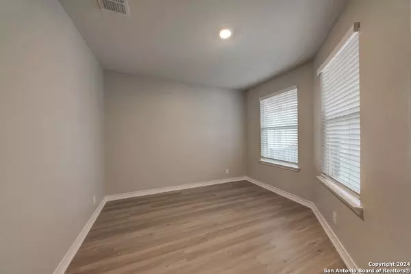 San Antonio, TX 78245-3909,12006 OLD ONYX