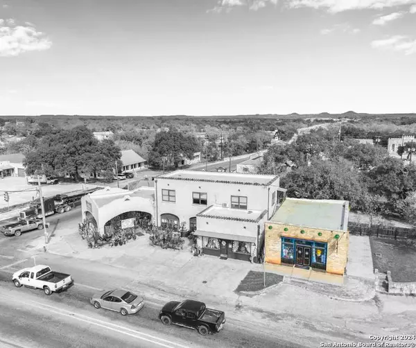 Bandera, TX 78003-3654,204 MAIN ST