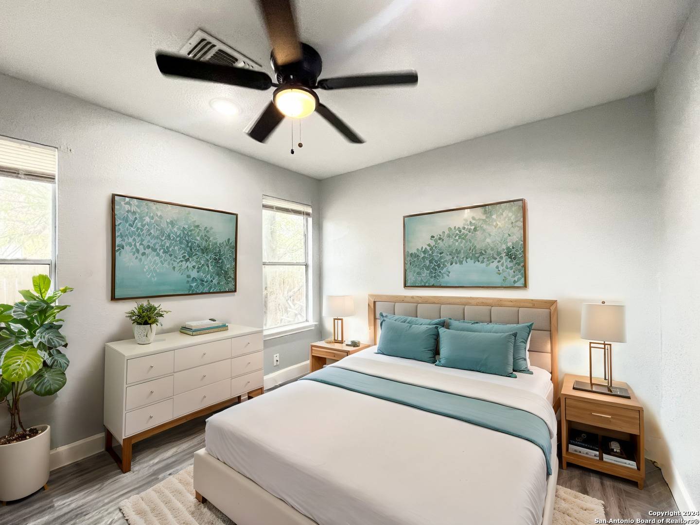 San Antonio, TX 78239-3566,7567 WINDSOR OAKS