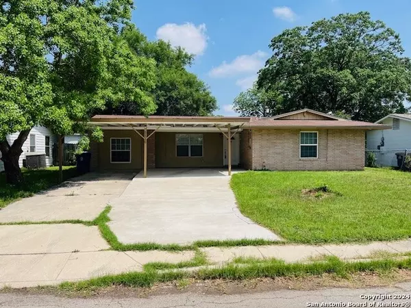 5115 CROWN LN, San Antonio, TX 78219-1317