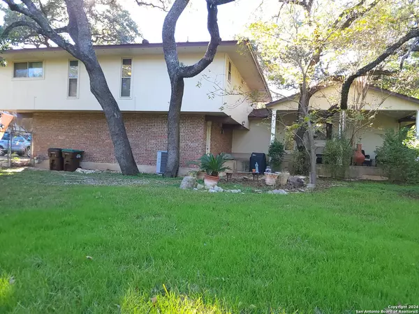 San Antonio, TX 78232,301 SAGECREST DR