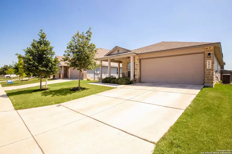 2272 olive hill, New Braunfels, TX 78130