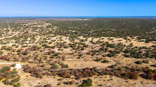 Junction, TX 76849,428 Lester Lane
