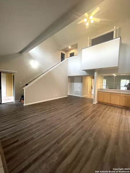 9380 Braun Road UNIT 601, San Antonio, TX 78254