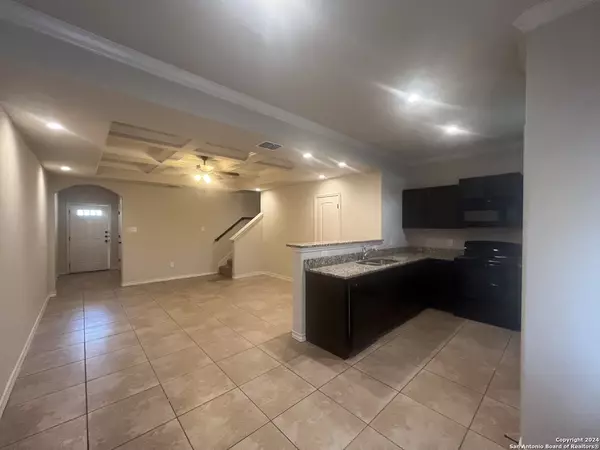 San Antonio, TX 78244-4467,7007 DONOVAN WAY UNIT 102